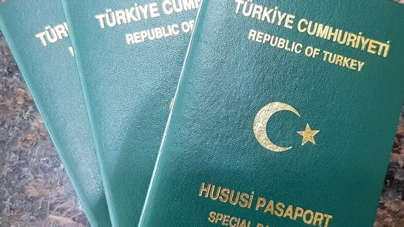 Yeşil pasaport