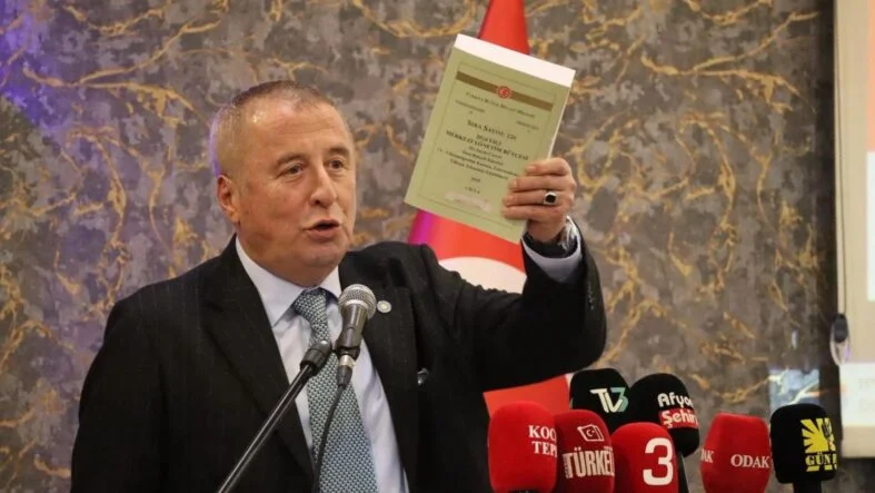 Hakan Şeref Olgun