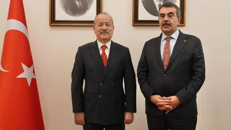 Milletvekili Taytak Bakan Tekin