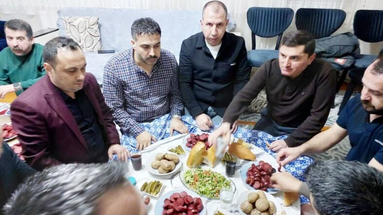 Yörükler Sucuk gömme