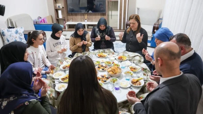 Adsız tasarım_20260304_232346_0000