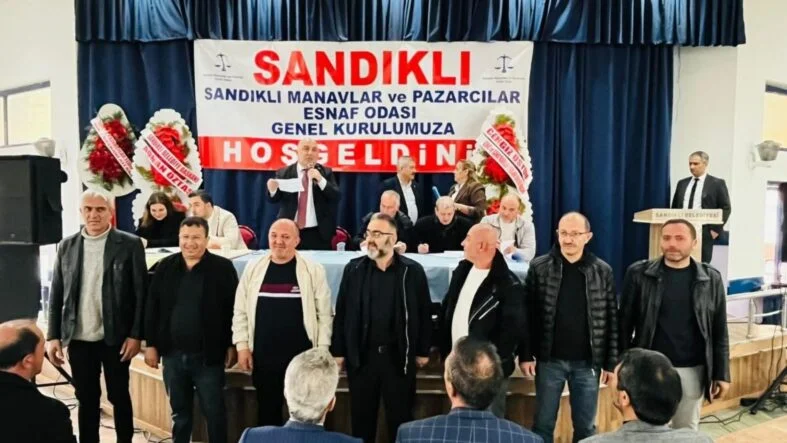 Sandıklı esnaf