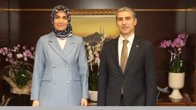 Vali Aktaş