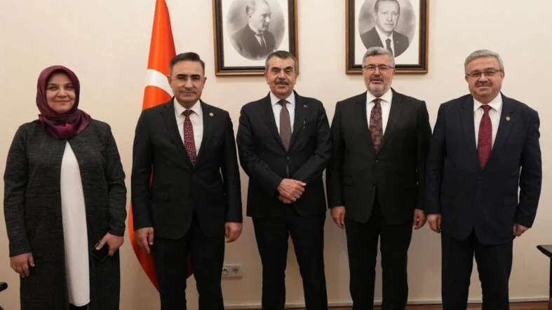 Adsız tasarım_20260422_214642_0000