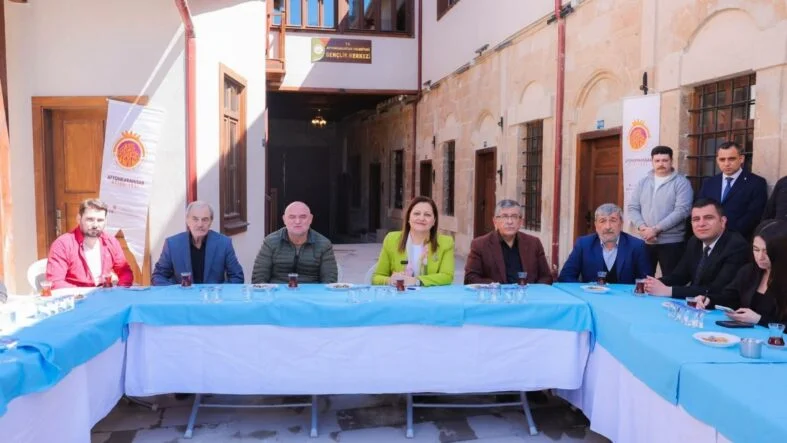 Başkan Köksal köle hanı