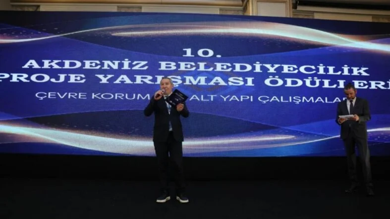 Dinar Belediye Başkanı Veysel Topçu