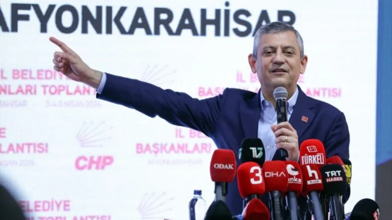 Özgür Özel