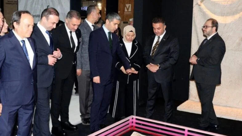 Vali Aktaş İzmir Fuarı