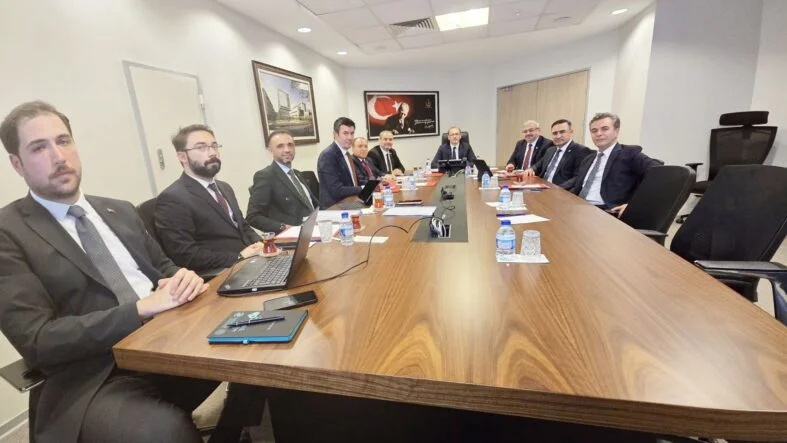 toplantı