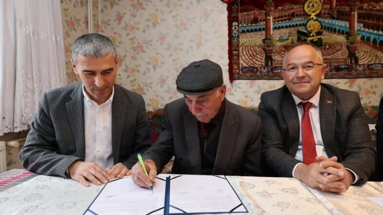 Hayırsever destek
