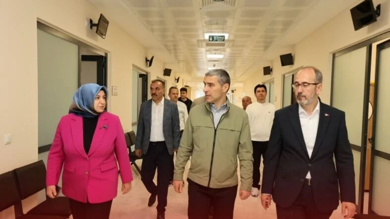 Vali Aktaş