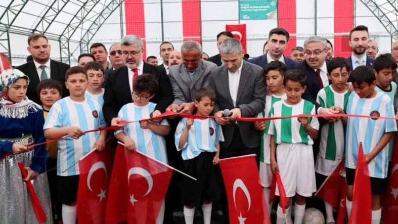 halı saha açılış