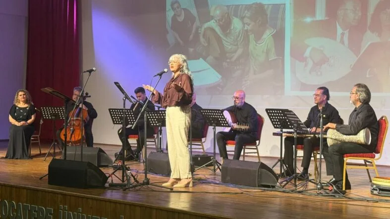 konser