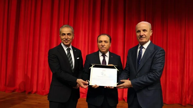 AKÜ Spor Dostu