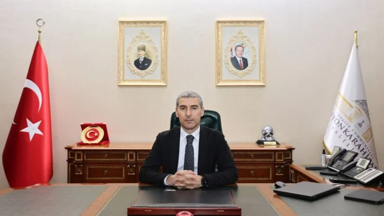 Vali Aktaş